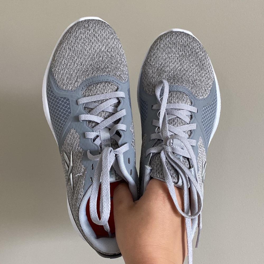 Reebok Tennis Shoes